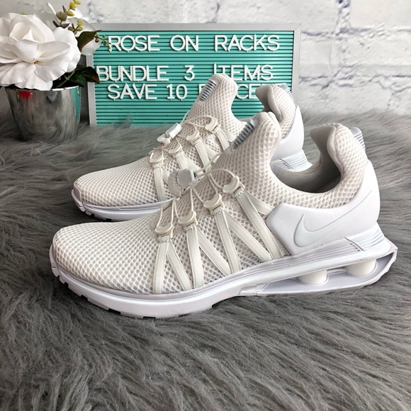 nike shox gravity all white